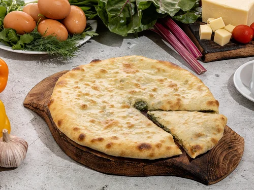 Пирог со свекольной ботвой