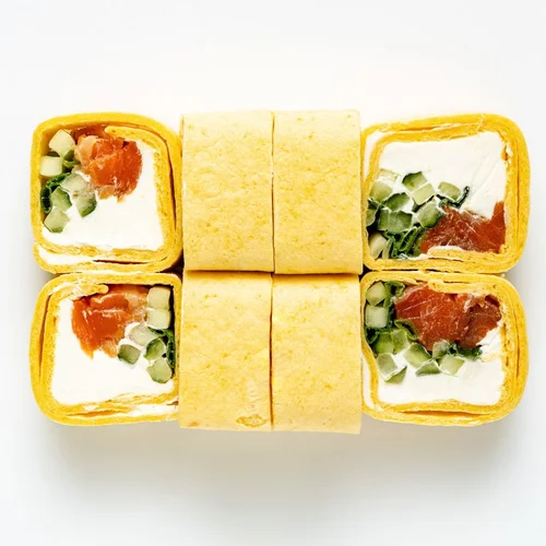 Ролл Тортилья c лососем